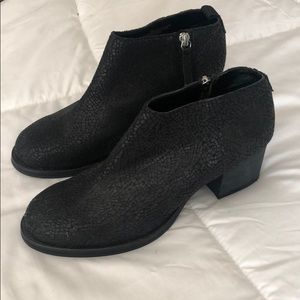 Urban outfitters cooperative black booties size 8